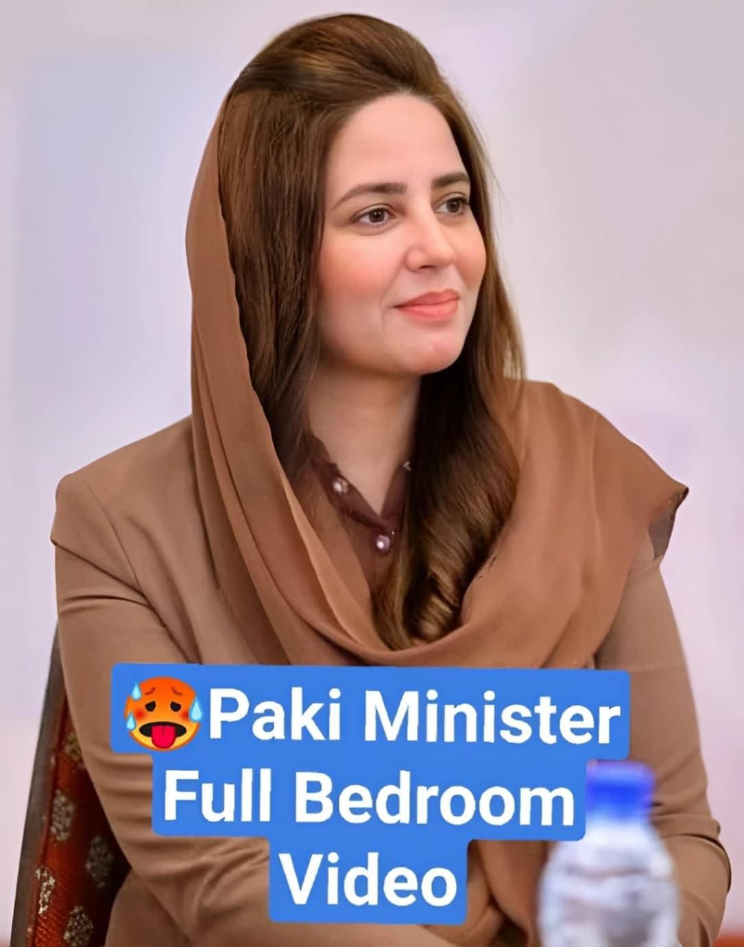 Pakistani Minister Zartaj Gul Caught Nude in Bedroom Viral Video Huge Tits and Ass Fully Exposed Fingering Herself MMS - Image 1