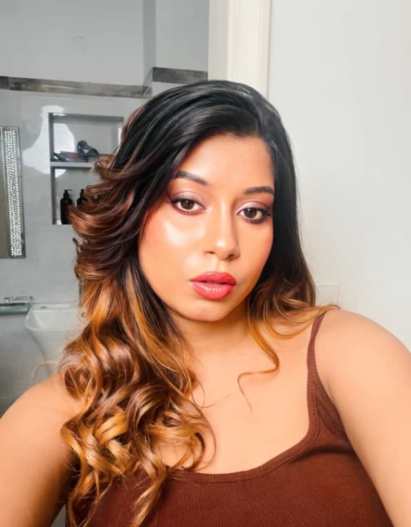 Desi Insta Model Abby Banerjee New Live Pussy Closeup Teasing Her Boobs Fully Nude - Image 1