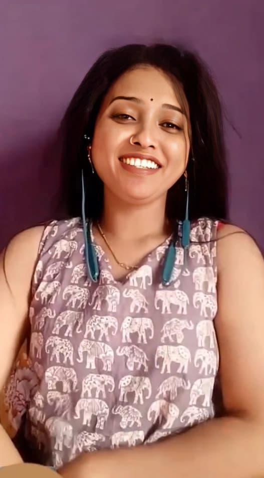 Riya Bhabhi Nude Video Call Slow Stripping Hot Face Expressions Teasing Her Boobs and Fingering Her Pussy - Image 1